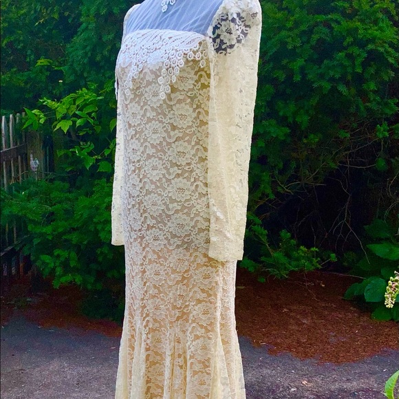 Vintage Greg Adams Lace n Sheer Wedding or Special Occasion Dress. - Picture 8 of 11